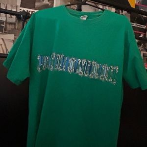 thrifted surf board tee